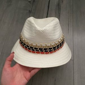 August White Hat